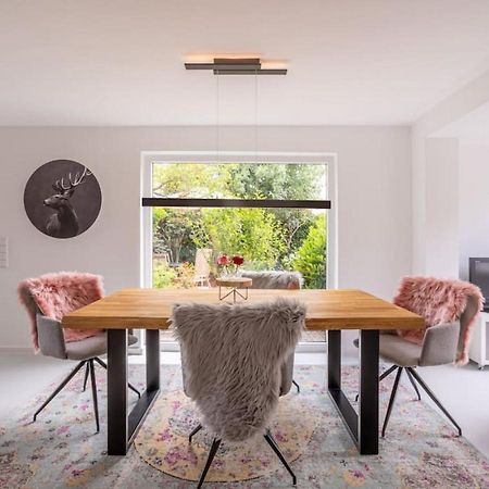 Adenauer Zwoelf - Das 5 Sterne Ferienhaus Mit Sauna Und Garten Am Eifelsteig Kerpen  Eksteriør bilde
