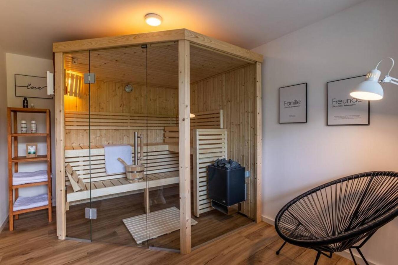 Adenauer Zwoelf - Das 5 Sterne Ferienhaus Mit Sauna Und Garten Am Eifelsteig Kerpen  Eksteriør bilde